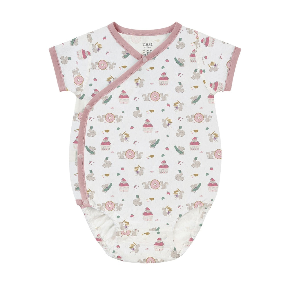 NEST DESIGNS Nest Designs Short Sleeve Kimono Onesie Very Squirrelly snap-closure wrap style with pink trim and gathered bottom img 1/3