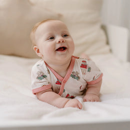 Nest Designs Short Sleeve Kimono Onesie Very Squirrelly
