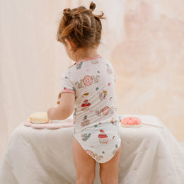Nest Designs Short Sleeve Onesie Very Squirrelly