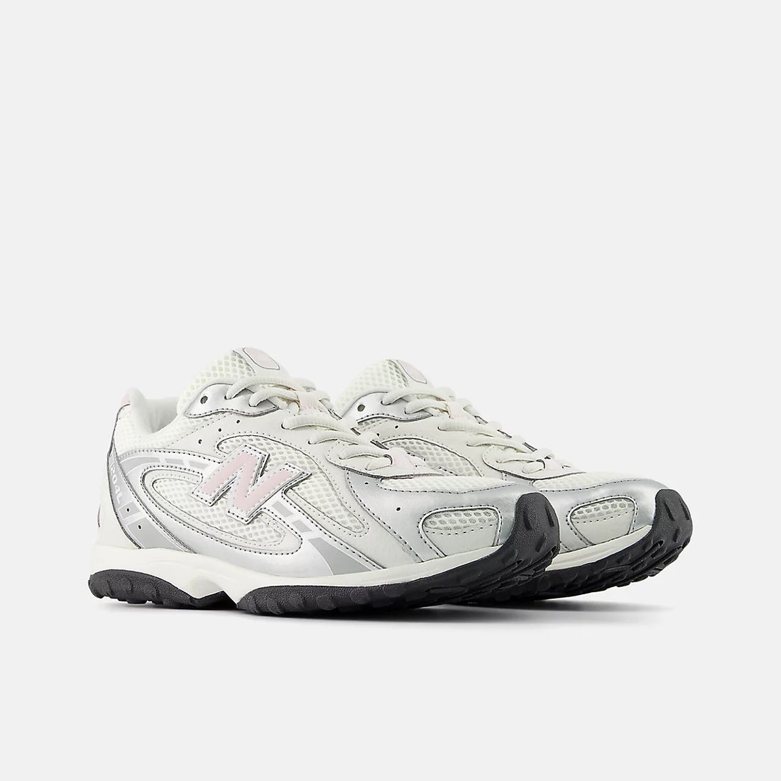 New Balance 204L Lace Shoes in White With Rosewood — front angle pair