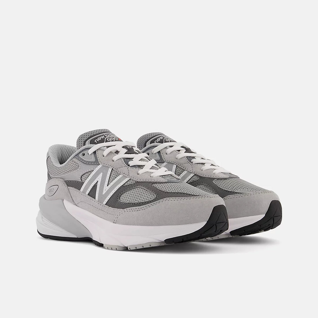New Balance FuelCell 990v6 Lace Shoes in Grey Matter With Silver — front angle pair