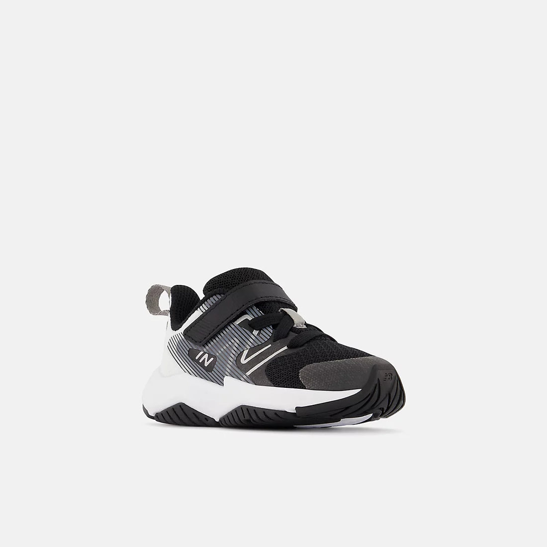 New Balance Rave Run V2 Bungee Lace With Top Strap Shoes in Black With White — front angle