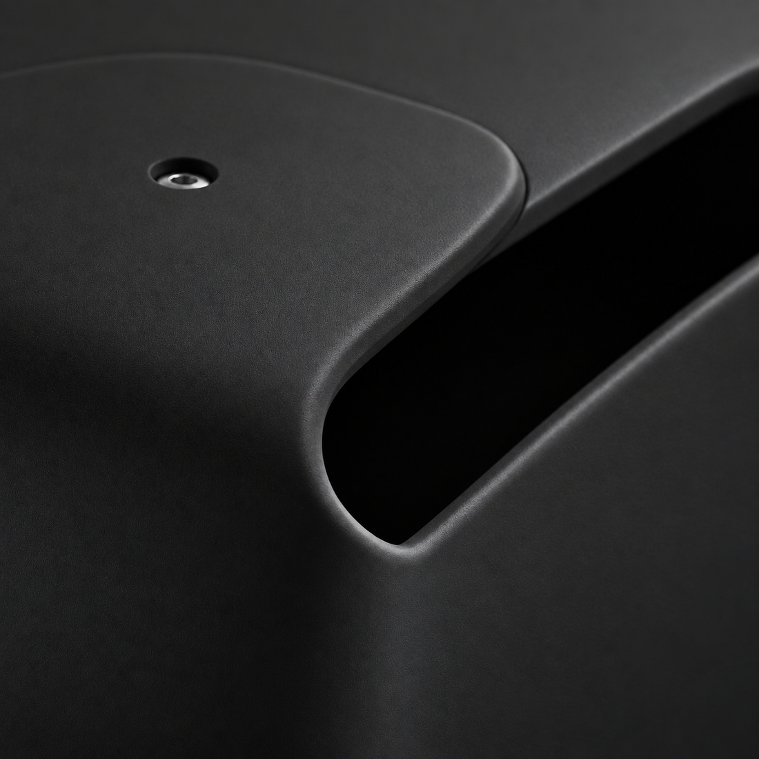Close view of the Black NORDIC Elephant Chair seat opening and rounded finish