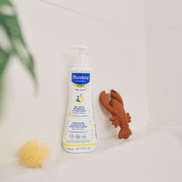 Mustela Nourishing Cleansing Gel with Cold Cream and Organic Beeswax 300 mL
