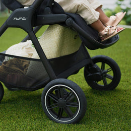 Nuna TRIV next Stroller
