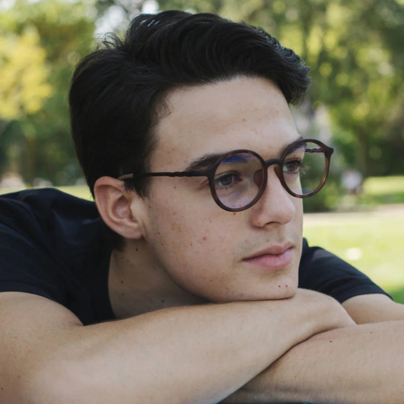 Olivio & Co oval screen eyeglasses in tortoiseshell for adults