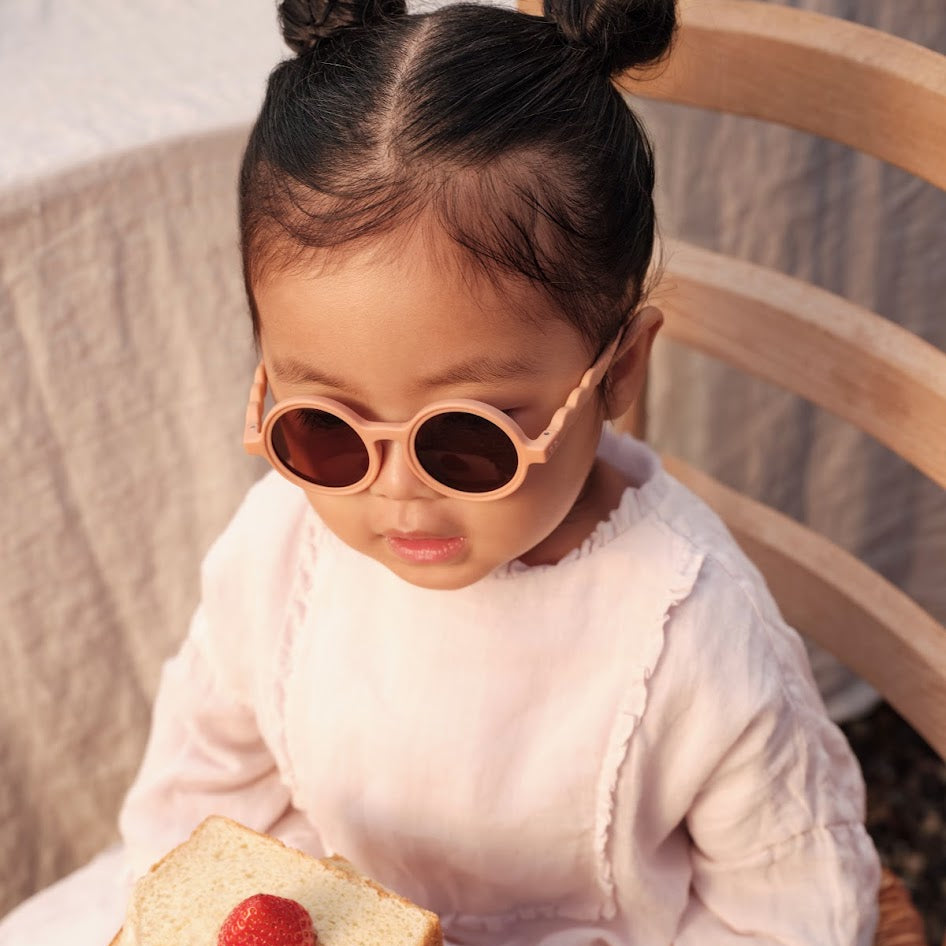 Olivio CO Olivio & Co Round Sunglasses Breakfast Art Fig Pink, product view 178