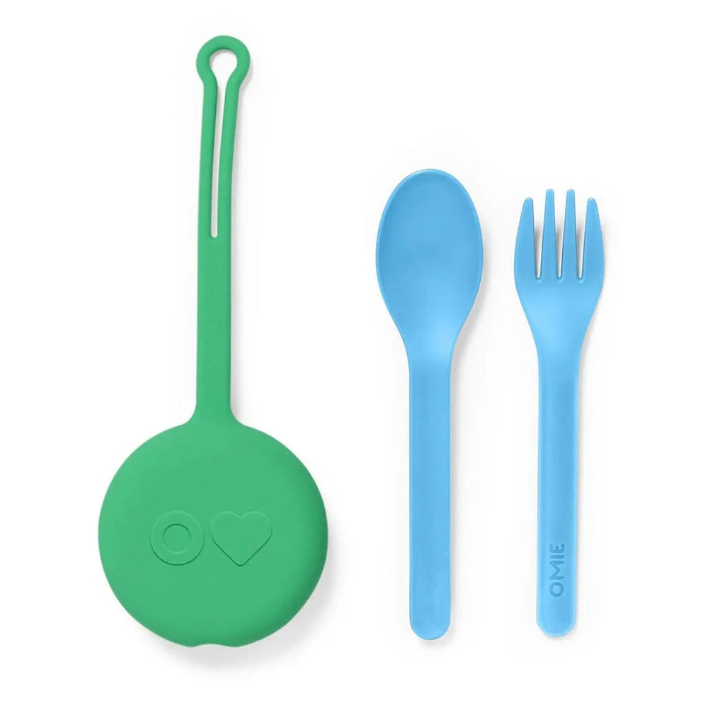 Omielife Fork Spoon Pod Set, green circular pod with loop plus blue spoon and fork for kids' lunches.