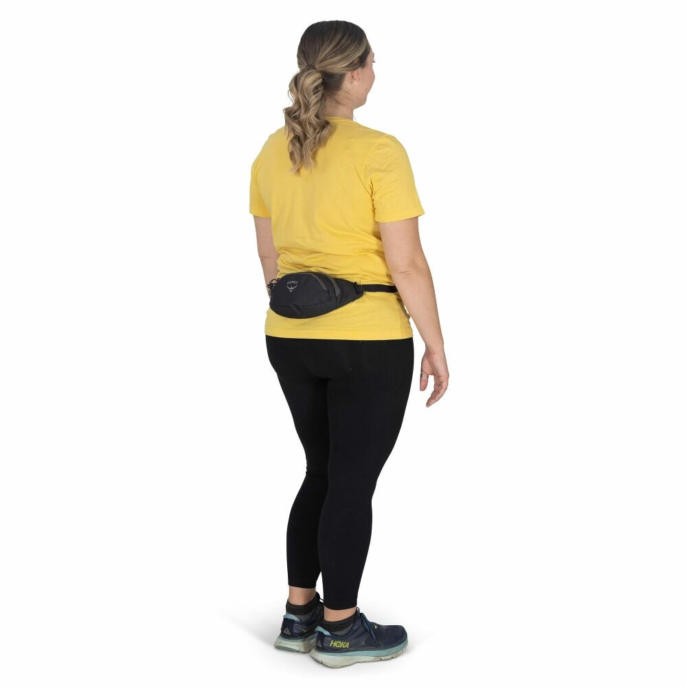 Osprey Daylite Mini Waist Pack - Black lifestyle view 2