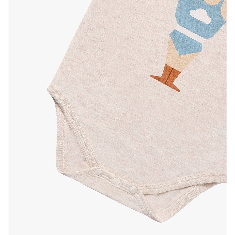 Petite Revery Onesie Nimbus Cloud Strongman - Detail