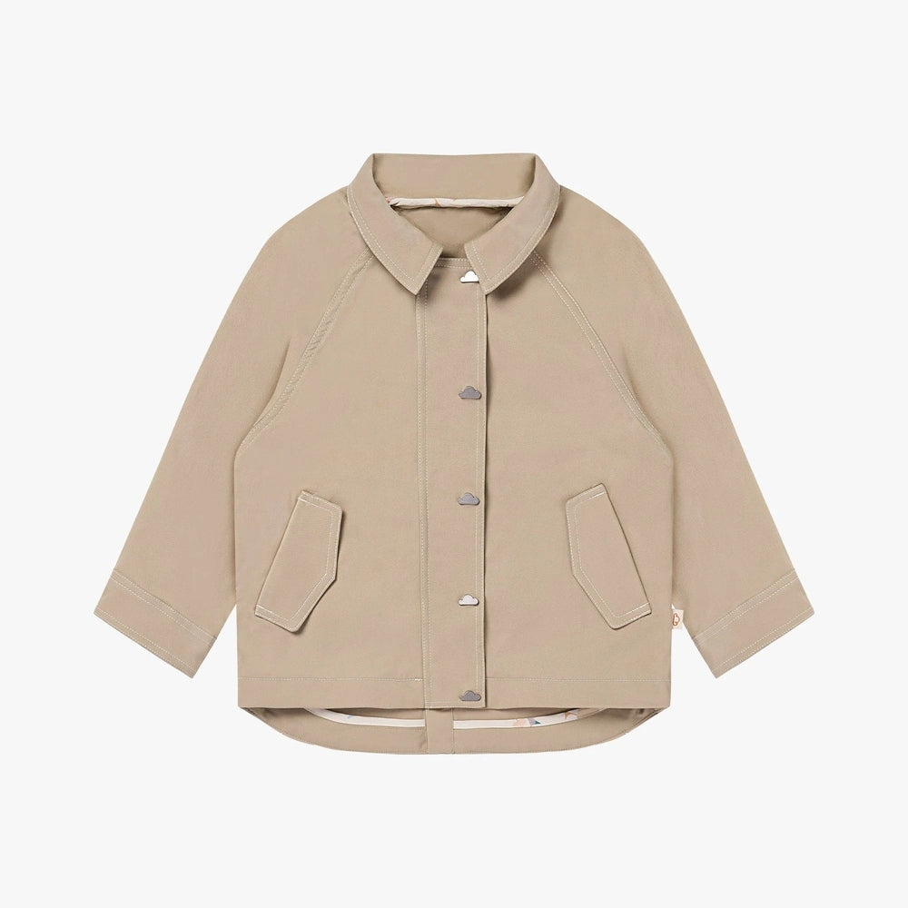 PETITE REVERY Petite Revery Twill Hooded Jacket - Sandy Neutral snap button closure with raglan sleeves and angled pockets img 5/6