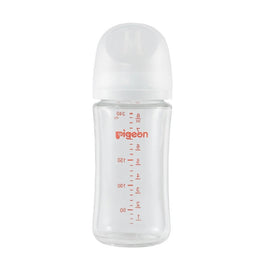 Pigeon Glass Bottle 8oz with M Nipple (3M+)