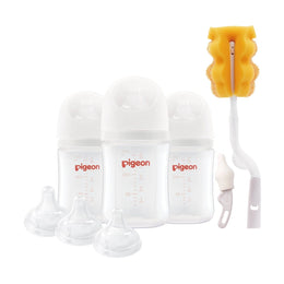 Pigeon Newborn Feeding Gift Set (0M+–6M+)