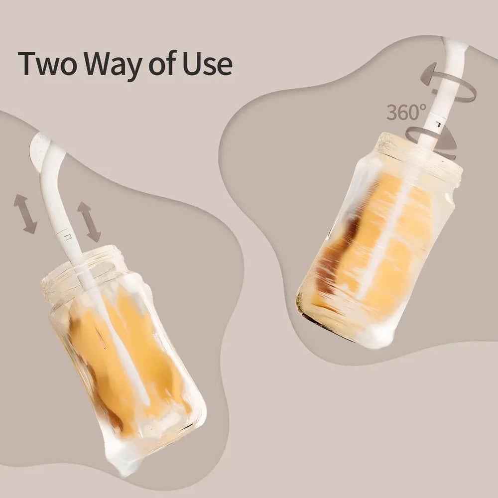 Pigeon Newborn Feeding Gift Set: two baby bottles shown with 360 use arrows, rotatable nipple for 0+ months.