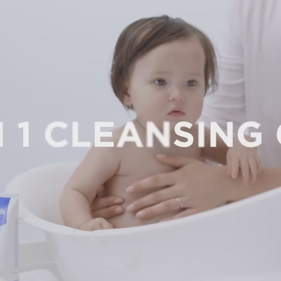 Mustela 2 In 1 Cleansing Gel With Avocado 200 ml