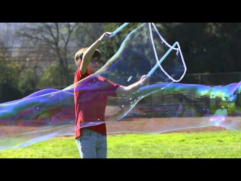 Uncle Bubble Giant Wizard With 4 oz Concentrate Bubble Solution