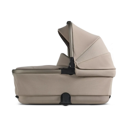 Silver Cross Reef 2 First Bed Folding Bassinet