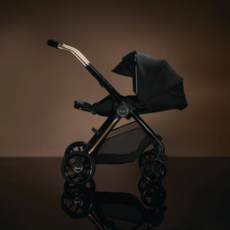 Silver Cross Reef 2 Stroller + Nuna PIPA Infant Car Seat Bundle