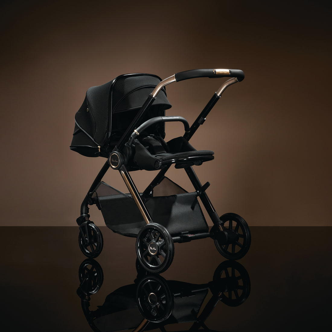 Silver Cross Reef 2 Stroller in Espresso — multi-terrain wheel detail