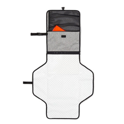 Skip Hop Pronto Signature Changing Station Grey Melange with fold-out mat and mesh pockets