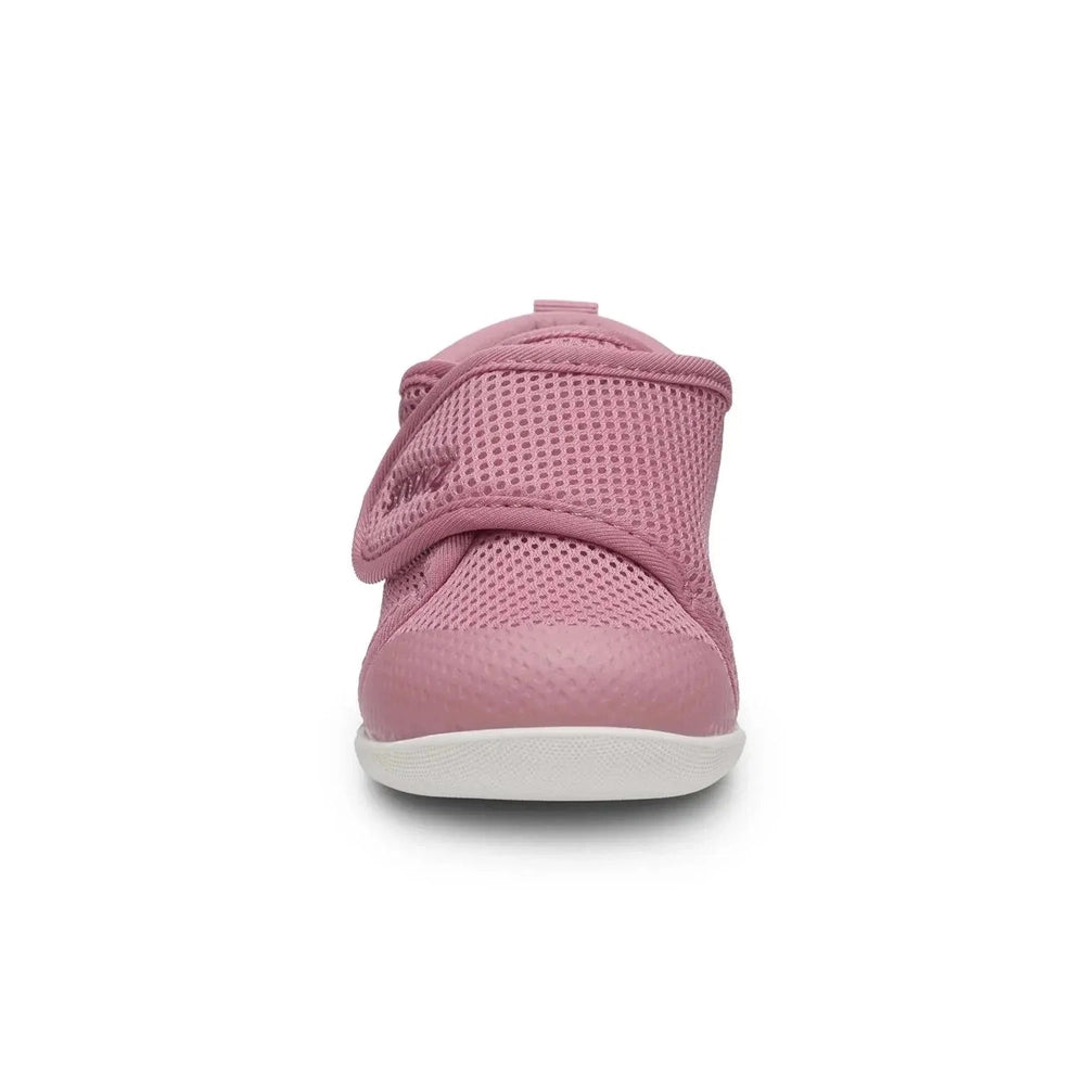 Stonz Cruiser Original Baby Shoes dusty rose mesh with Velcro straps fastened for a secure fit.