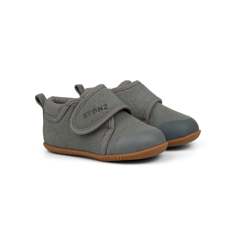 Stonz Cruiser natural baby shoes steel gray with tan sole, 2 shoes displayed