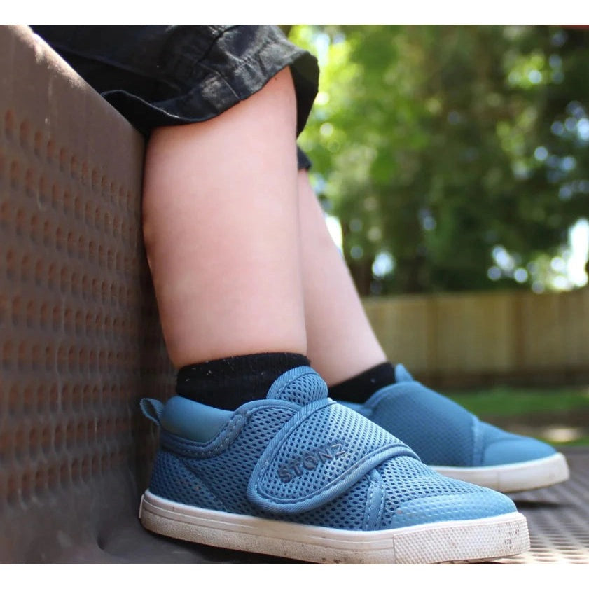 STONZ Stonz Cruiser Original Toddler Shoes Denim Blue pair of baby shoes shown in image 2 of 11 with mesh upper, velcro strap and contrastin