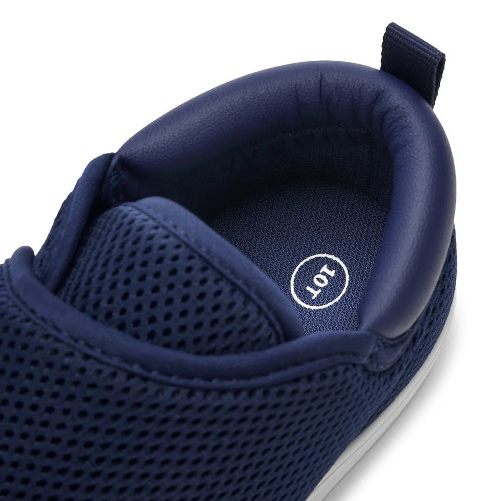 Stonz Cruiser Original Toddler Shoes Navy, breathable mesh upper and padded collar with a pull tab.