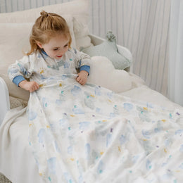Nest Designs Swaddle Blankie Fluffy Puffs