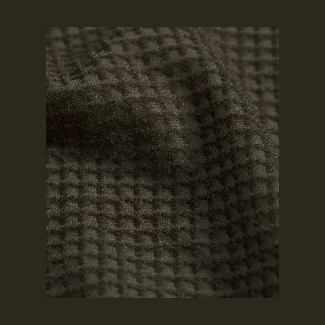 Official gallery — The North Face Women’s Ridgelite FUTUREFLEECE™ Wind Jacket - Cedar/New Taupe Green — feature detail view