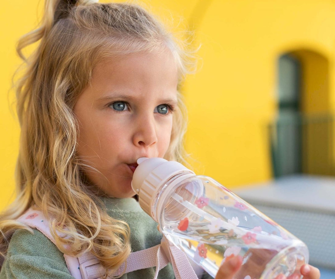 Tutete Kids 500 ml Tritan Water Bottle - Fruits - product detail view 6
