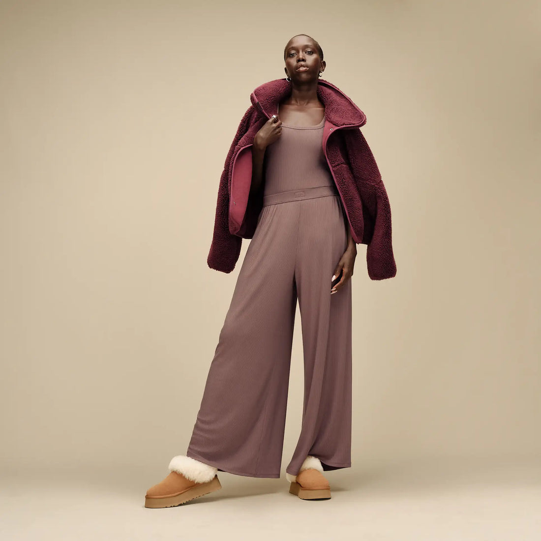 UGG Women's Tazzelle Chestnut — lifestyle