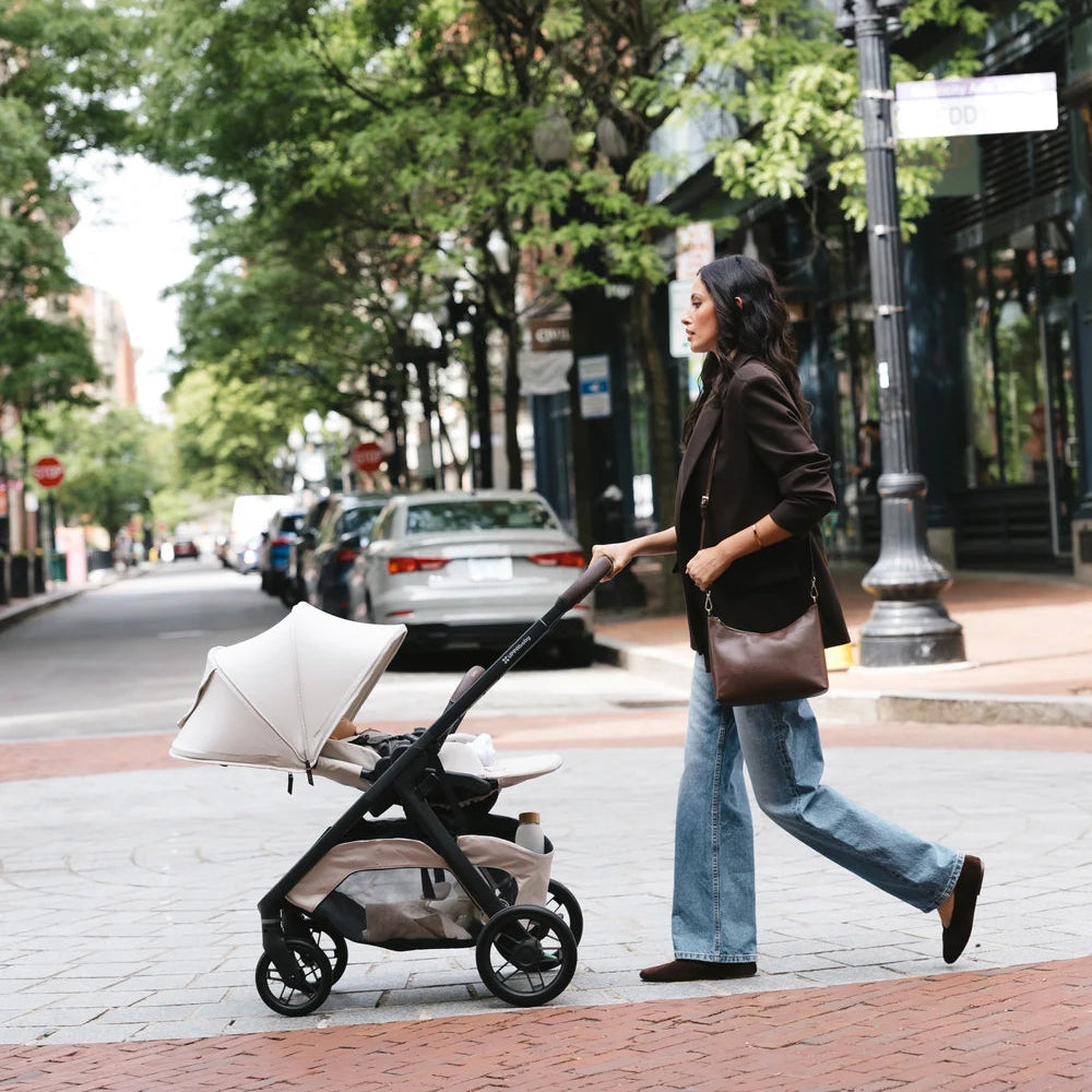 UPPAbaby Kona in Ada during a sidewalk stroll