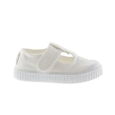Victoria 1915 Sandal Dyed Canvas Straps Blanco, white toddler sandal with Velcro strap secured.
