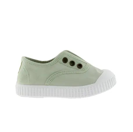 Victoria Shoes Rubber Toecap Canvas Tin Wasabi kid's mint green sneaker; white sole visible, rubber toe cap.